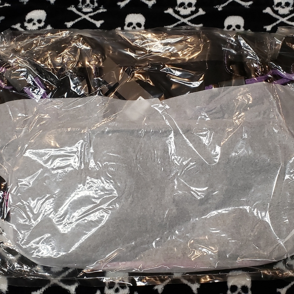 Banned Apparel Purple Sugar Skull Handbag Purse - Picture 5 of 5